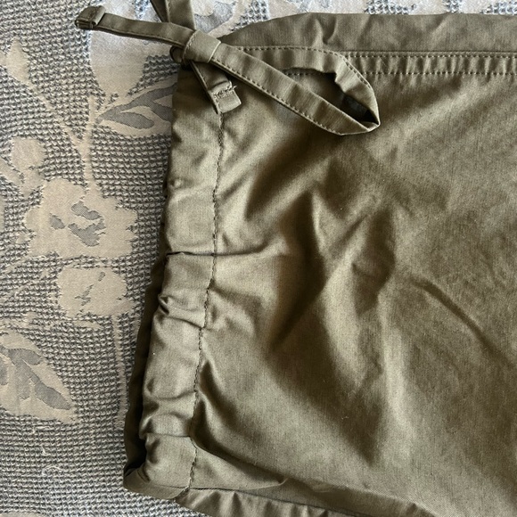Banana Republic - Cargo Pants - Picture 3 of 5